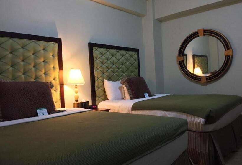 Отель The Murray