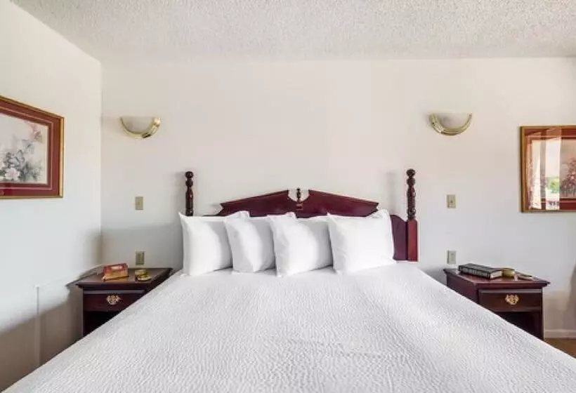 모텔 Express Inn & Suites Groesbeck