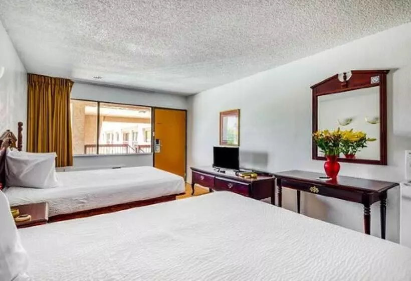 모텔 Express Inn & Suites Groesbeck