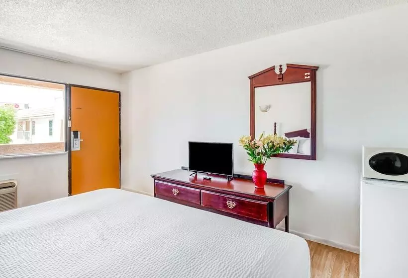 모텔 Express Inn & Suites Groesbeck