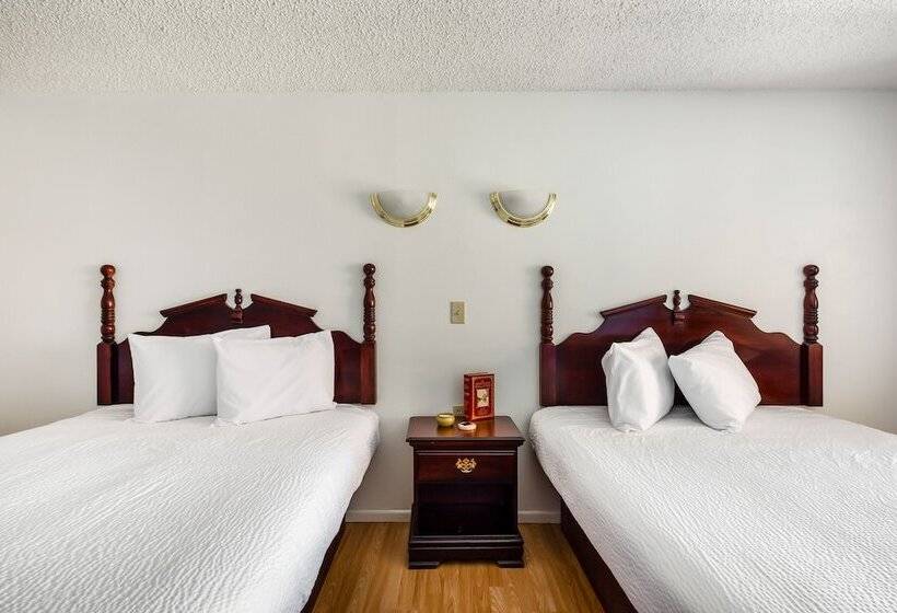 فندق على الطريق Express Inn & Suites Groesbeck