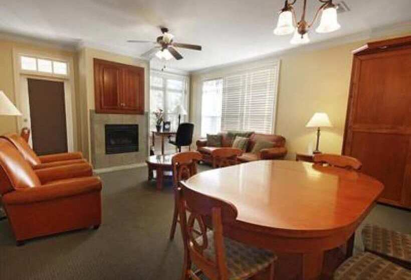 The Villas At Carter Plantation