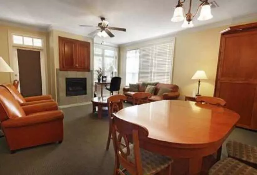 The Villas At Carter Plantation