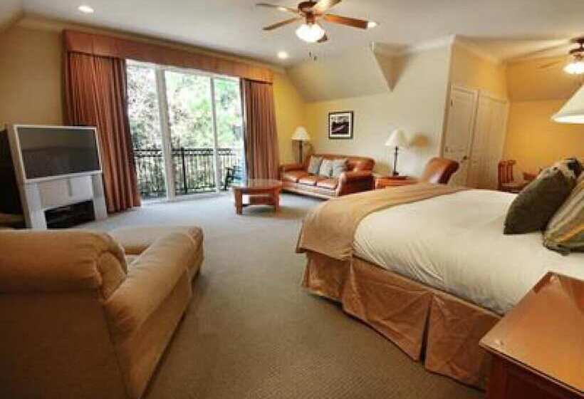 The Villas At Carter Plantation