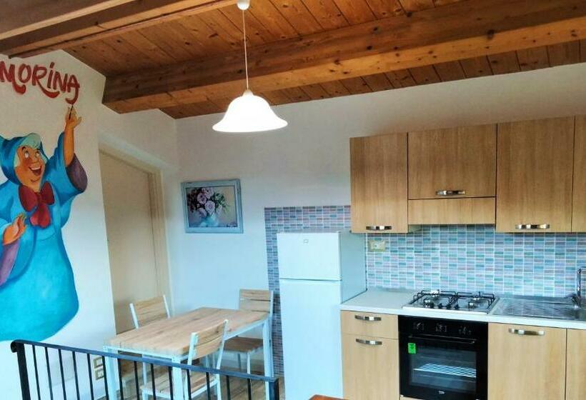 تختخواب و صبحانه Il Villaggio Delle Fate