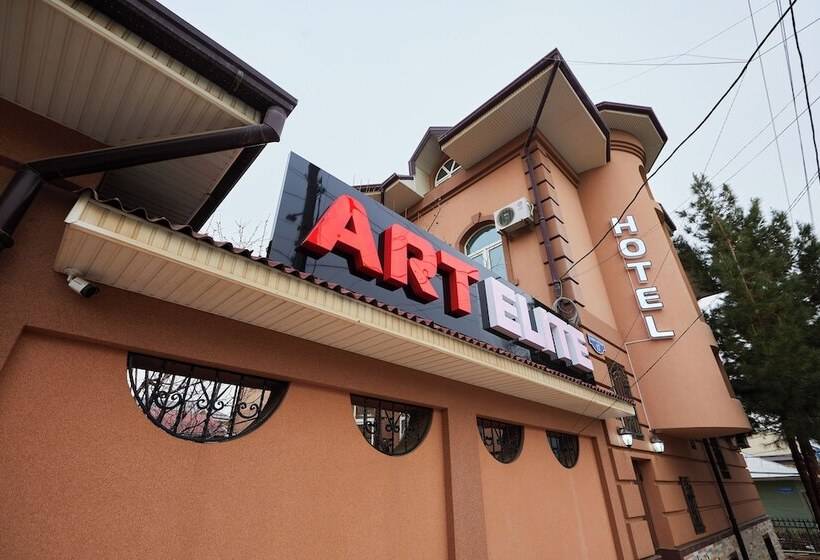 هتل Art Elite