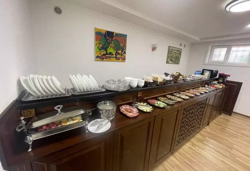 هتل Art Elite