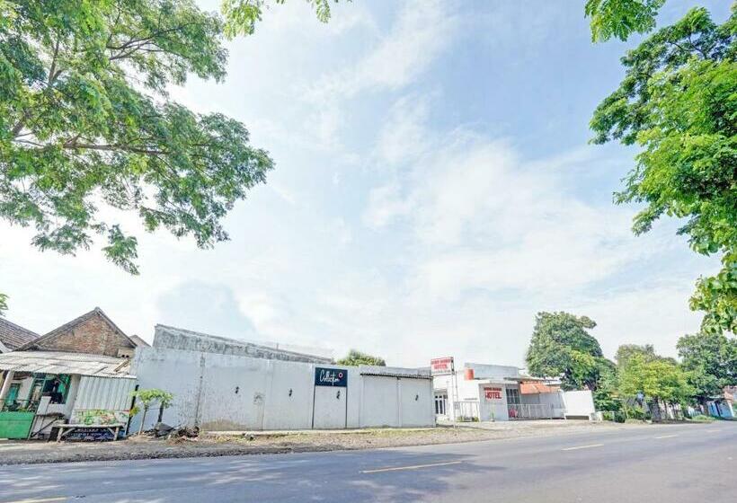 酒店 Capital O 90783  Ayeng Mandiri