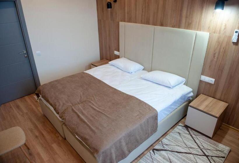 Lotus Hotel Chisinau