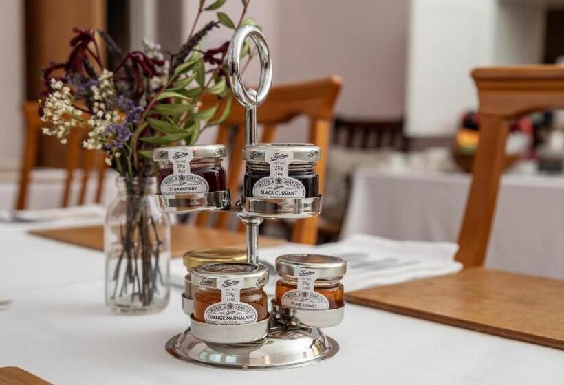 Swallows Nest Bed And Breakfast