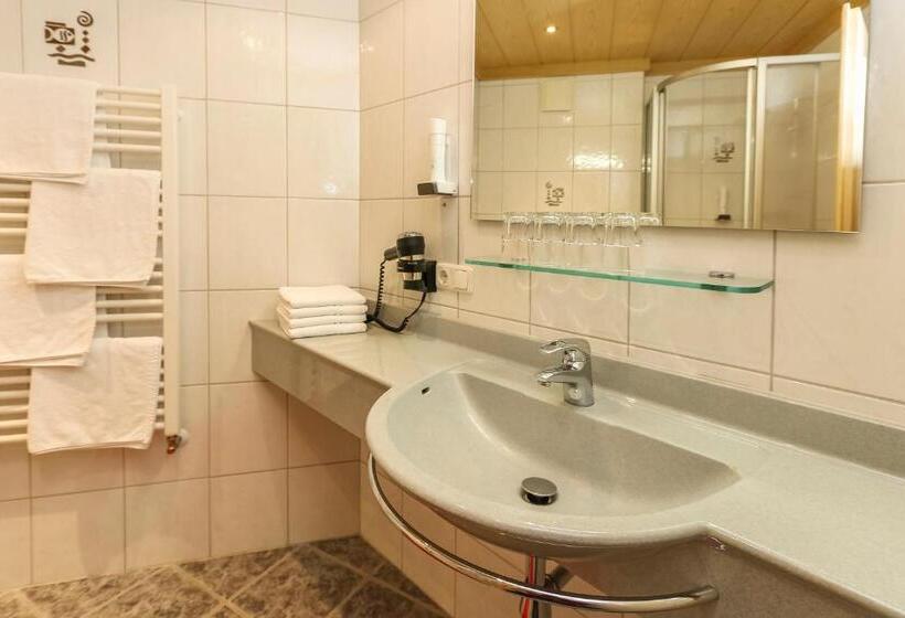 Alpenhotel Tauernstüberl