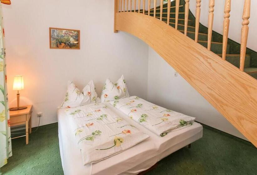 Alpenhotel Tauernstüberl