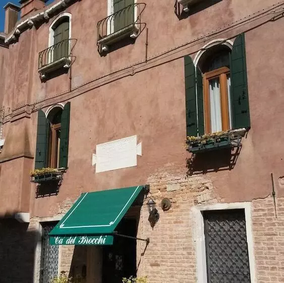 Aamiaismajoitus (B&B) Locanda Ca' Del Brocchi