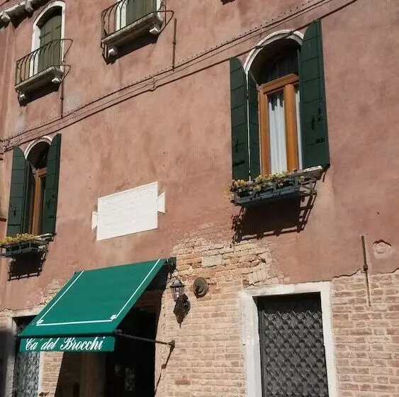 Aamiaismajoitus (B&B) Locanda Ca' Del Brocchi