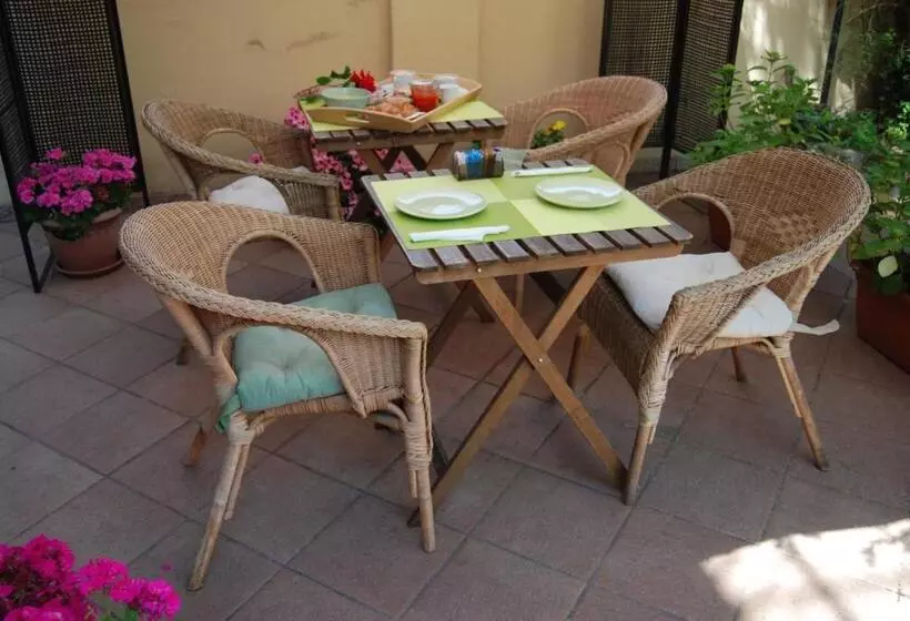 Hotelli Albergo Salerno