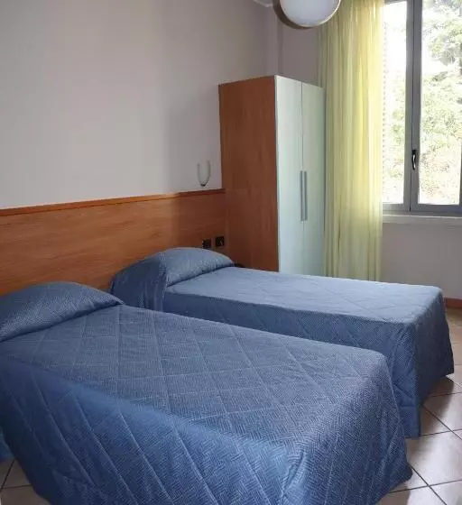 Hotelli Albergo Salerno