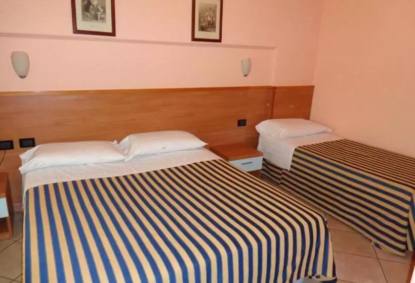 Hotelli Albergo Salerno