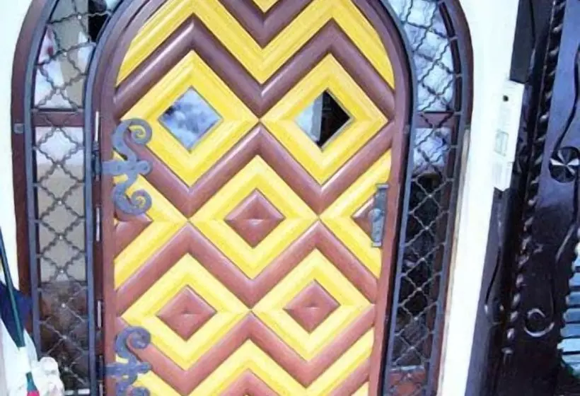 Отель Alpenrose