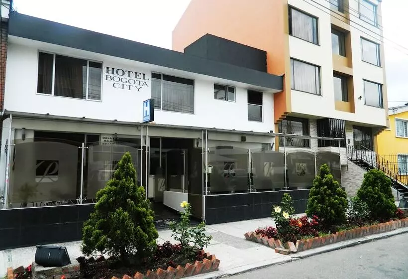 ホテル Bogota City