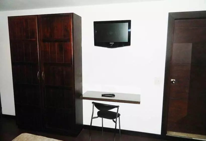 ホテル Bogota City