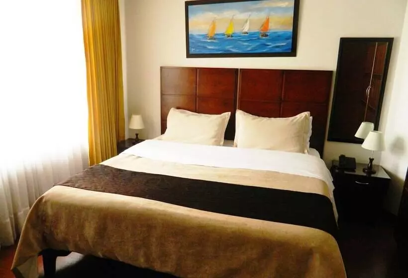 ホテル Bogota City