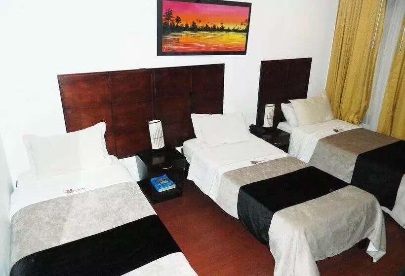 ホテル Bogota City