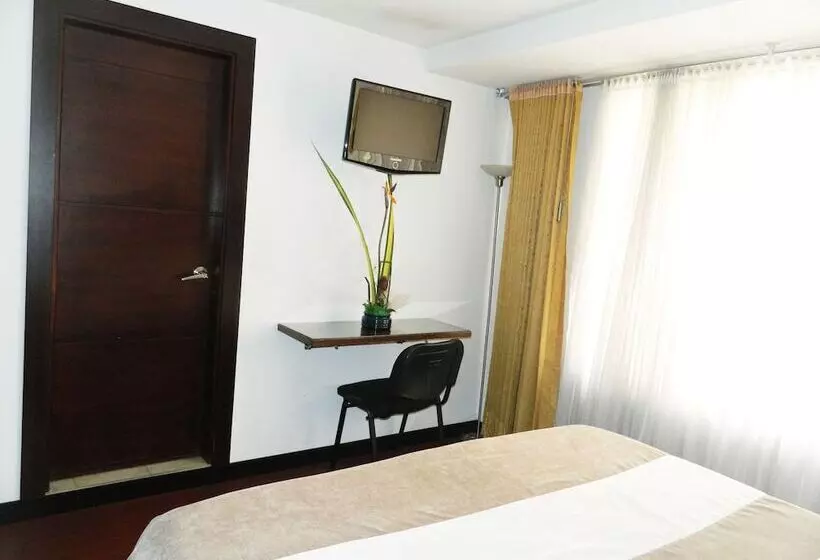 ホテル Bogota City