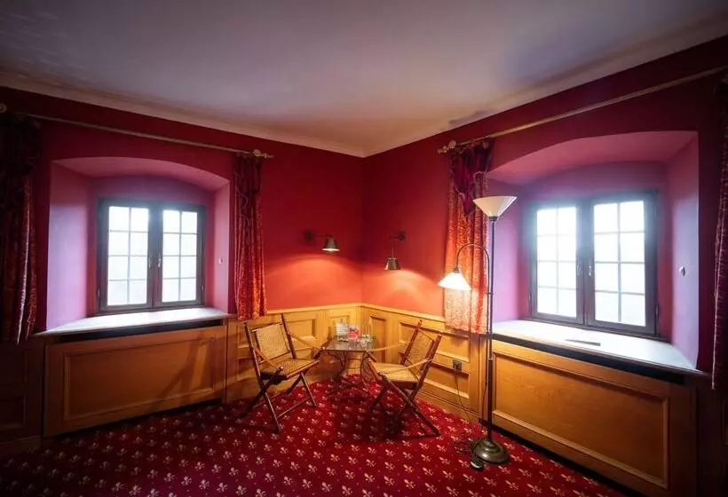 בית מלון כפרי Burg Rabenstein