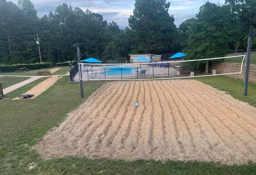 ホテル Carolina Pine Inn Near Southern Pines Pinehurst