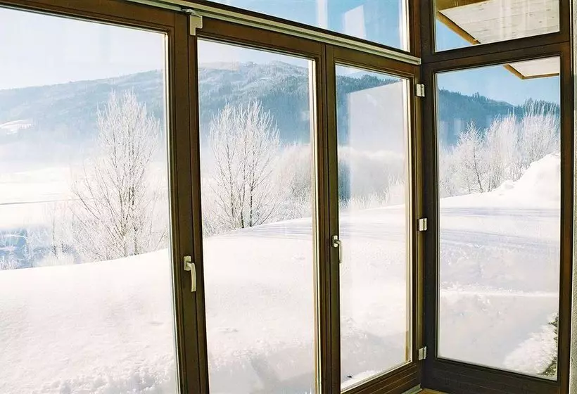 ホテル Chalet Das Atrium