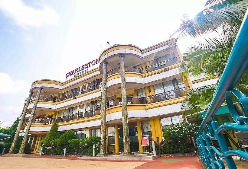 فندق Charleston