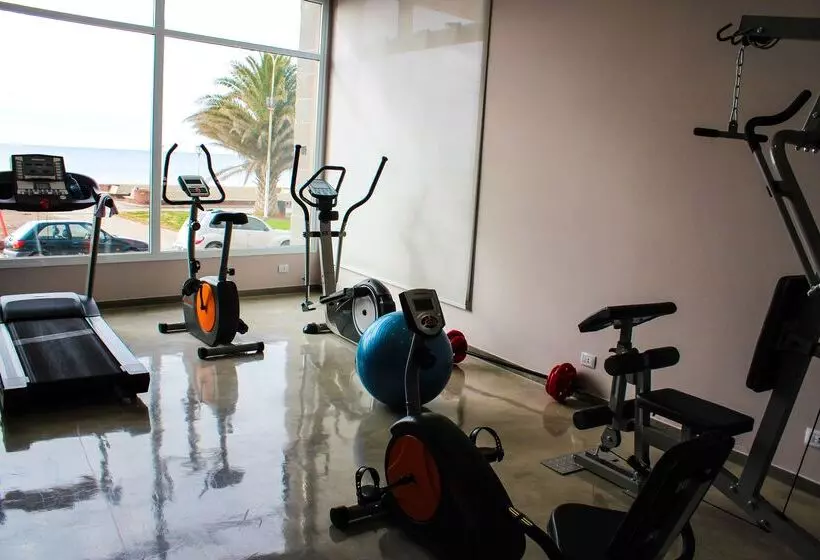 ホテル Dazzler By Wyndham Puerto Madryn