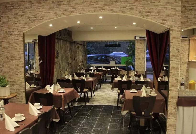 בית מלון כפרי Holl Beyra