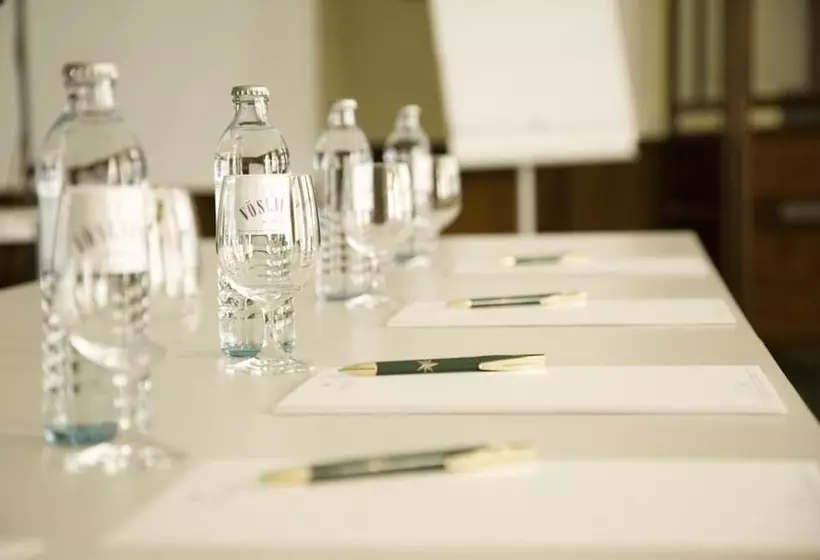 ホテル & Restaurant Stern