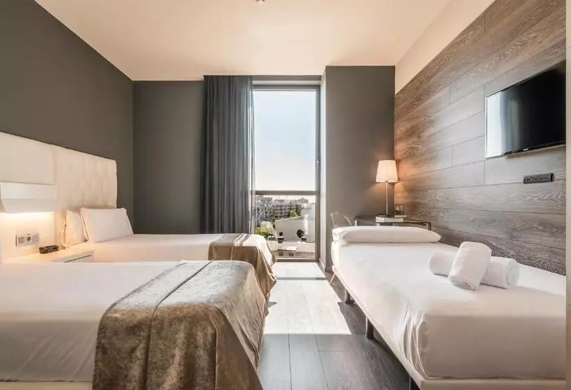 Отель Sb Plaza Europa