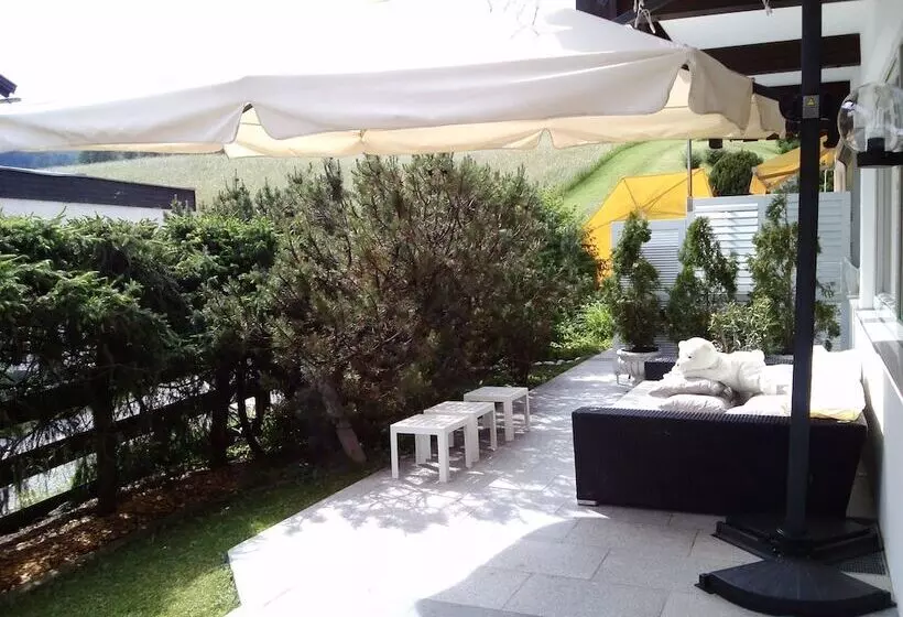 Отель Vergeiner