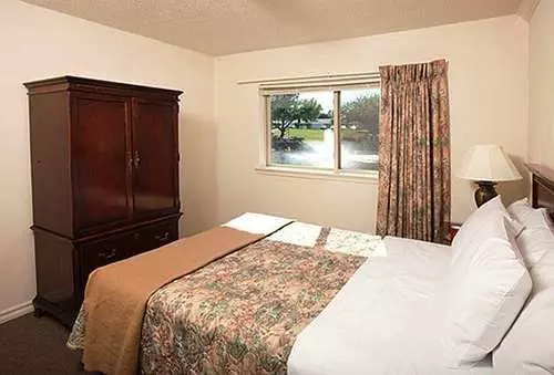 Isola Bella Apartments