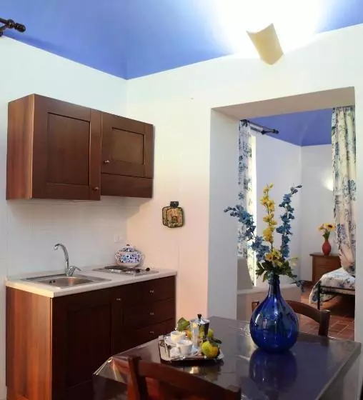 La Paranza Apartments