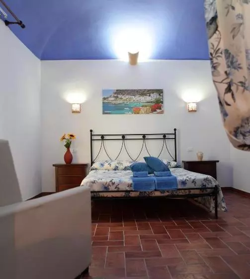 La Paranza Apartments