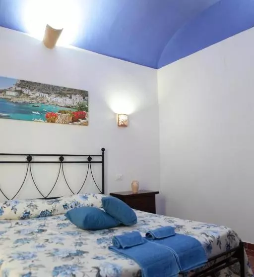 La Paranza Apartments