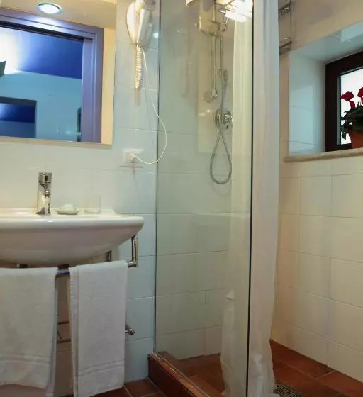 La Paranza Apartments