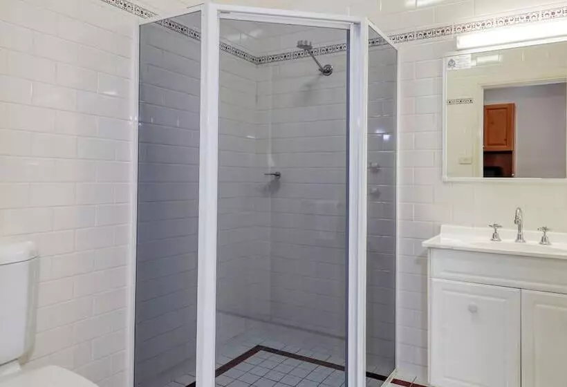 モーテル Breakout Motor Inn