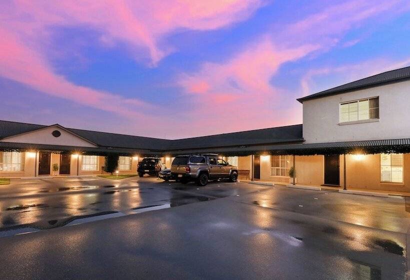 Мотель Breakout Motor Inn