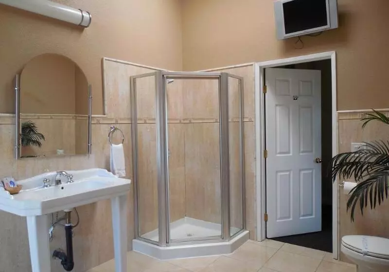 Motel Mediteran Escondido