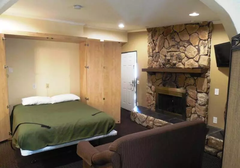 Motel Mediteran Escondido