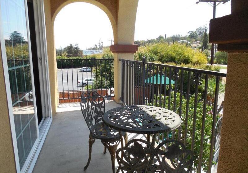 Motel Mediteran Escondido