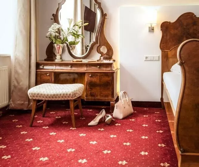 ペンション Urban Stay Salzburg City