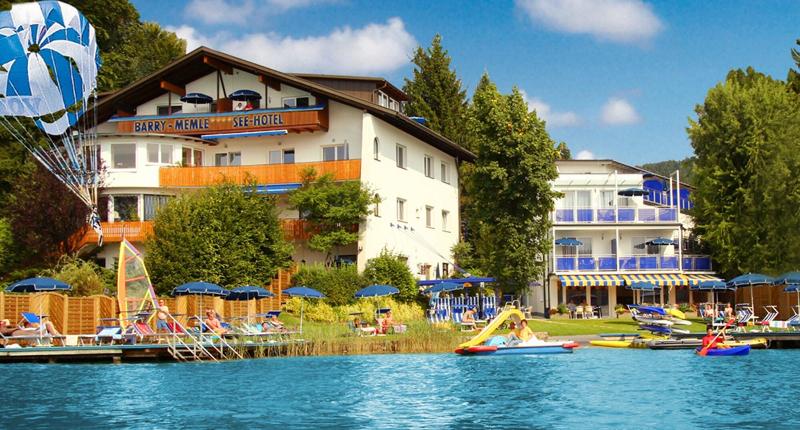 Resort Barry Memle Directly At The Lake