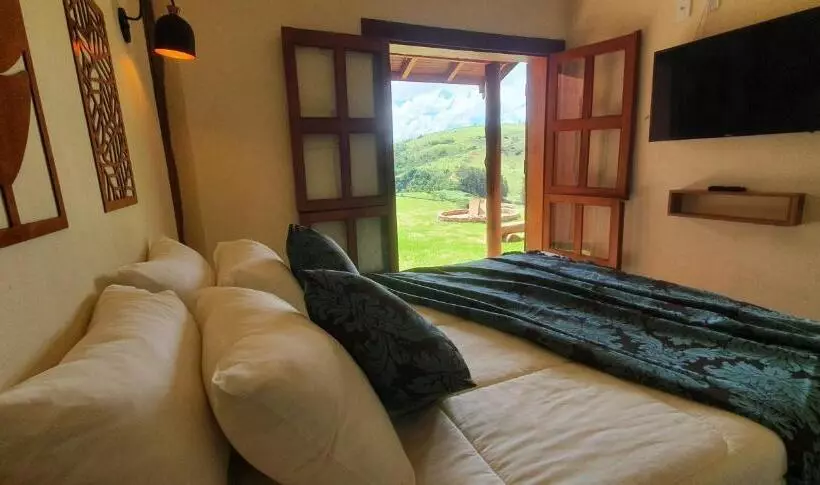 Aamiaismajoitus (B&B) Ellementares Guest House