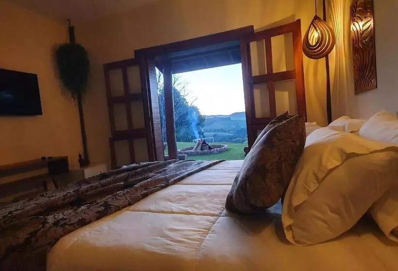 Aamiaismajoitus (B&B) Ellementares Guest House